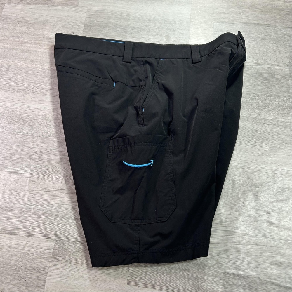 Amazon Cargo Shorts Mens XL Black Microfiber Workwear Pockets 11 Inch Inseam